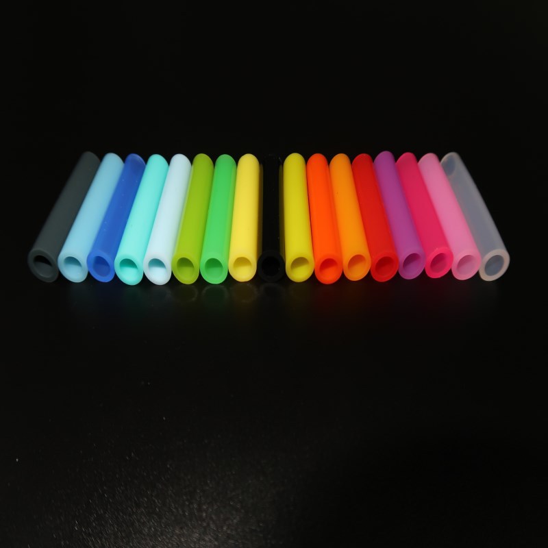 戶（hù）外耐候不靠“感覺”：羞羞视频在线观看矽膠管以3000小時測試+5年質保兌現承諾